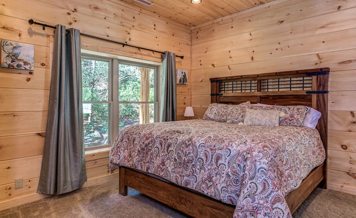 Hideaway katika High Rock Master 2