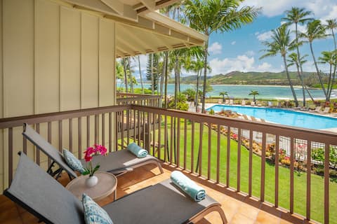 Lae Nani 123 Oceanfront & Pool