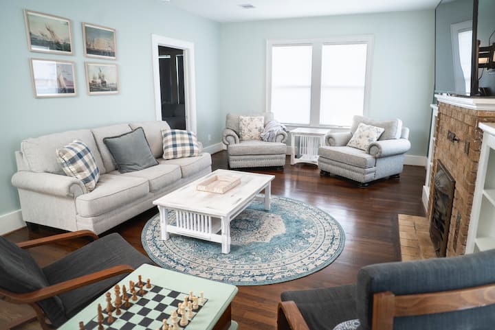 Sebule yenye kitanda cha kulala cha sofa