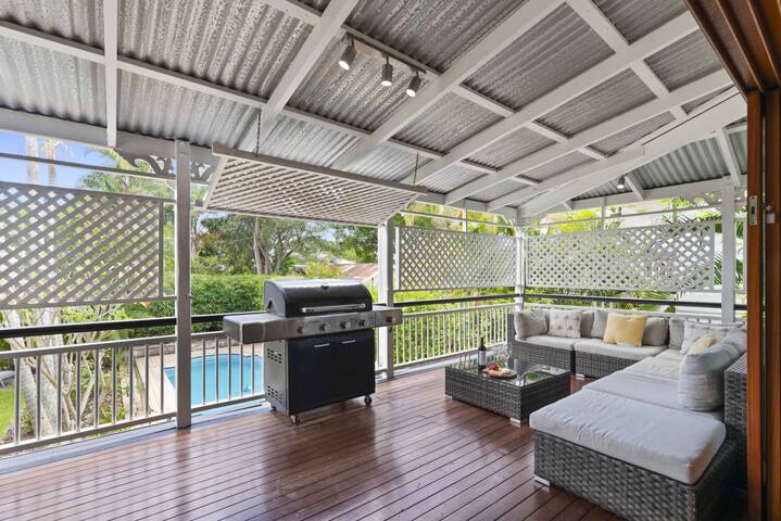 15mins to City, Pool, Family Friendly gallery image 5