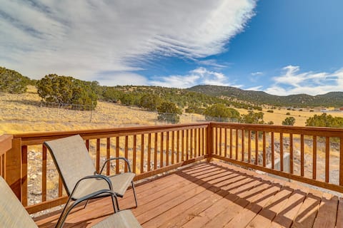 3 Mi to Trails: Secluded Eagar Cabin w/ Mtn Views!
