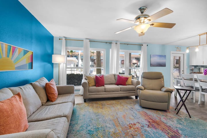 Pet Friendly - Beachview 102 - Flaming Sunrise - Pensacola Beach, FL