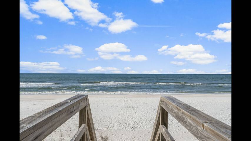 Coastline Vacation Rentals managed Airbnb listing 2