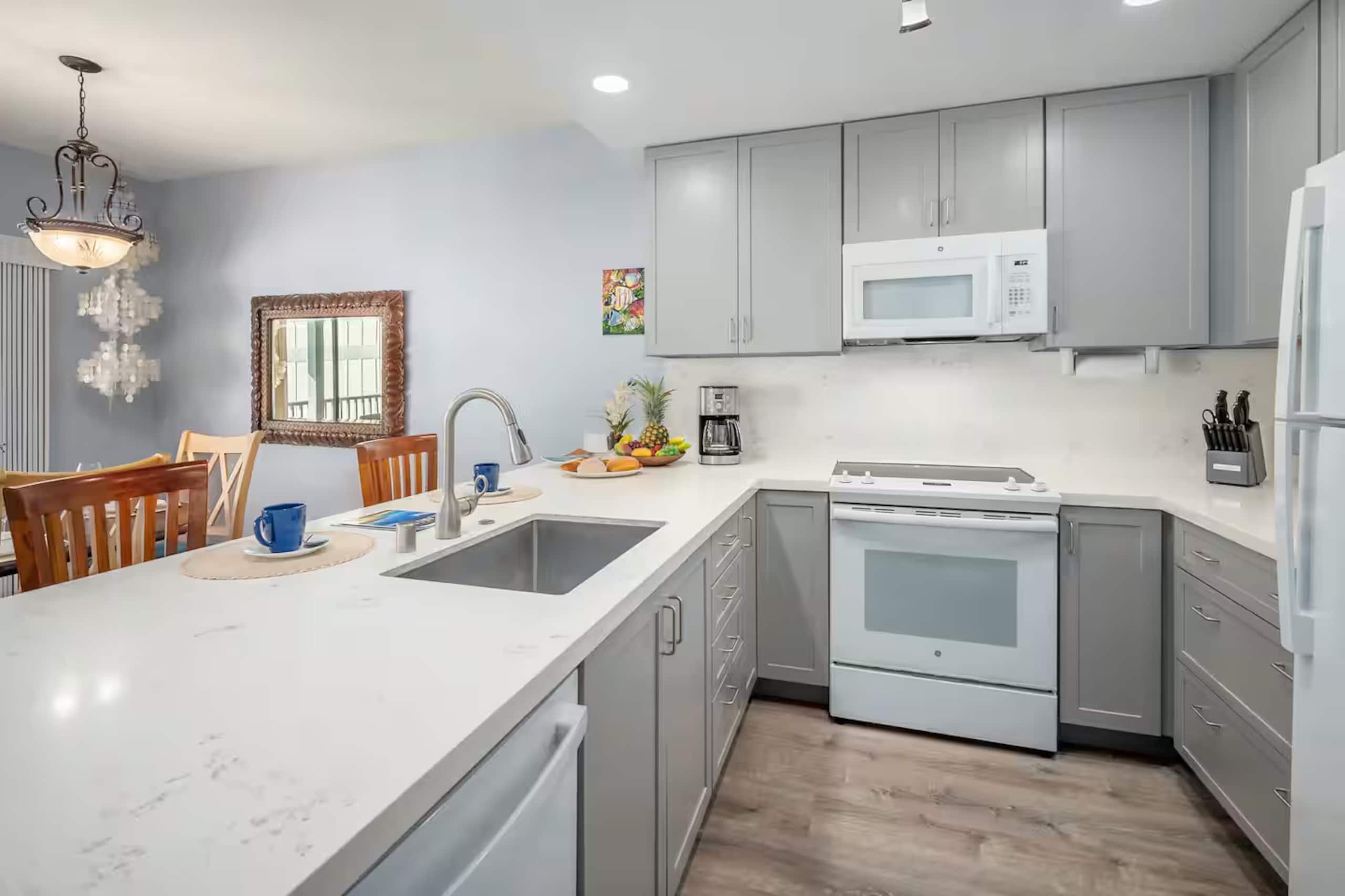 Home in Koloa · ★5.0 · 2 bedrooms · 2 beds · 2 baths - Image 10