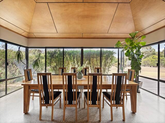 La Dimora—Tranquil Retreat Where Bush Meets Beach gallery image 4