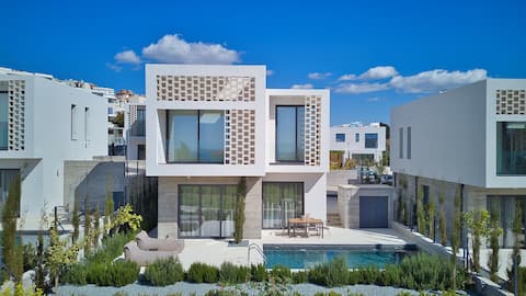 Oasis Villa 3