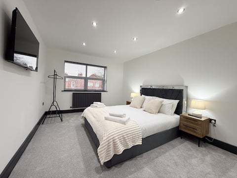 Santi Luxury House in Boston