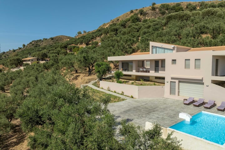 Pearl Private Villa With Pool - Zakynthos