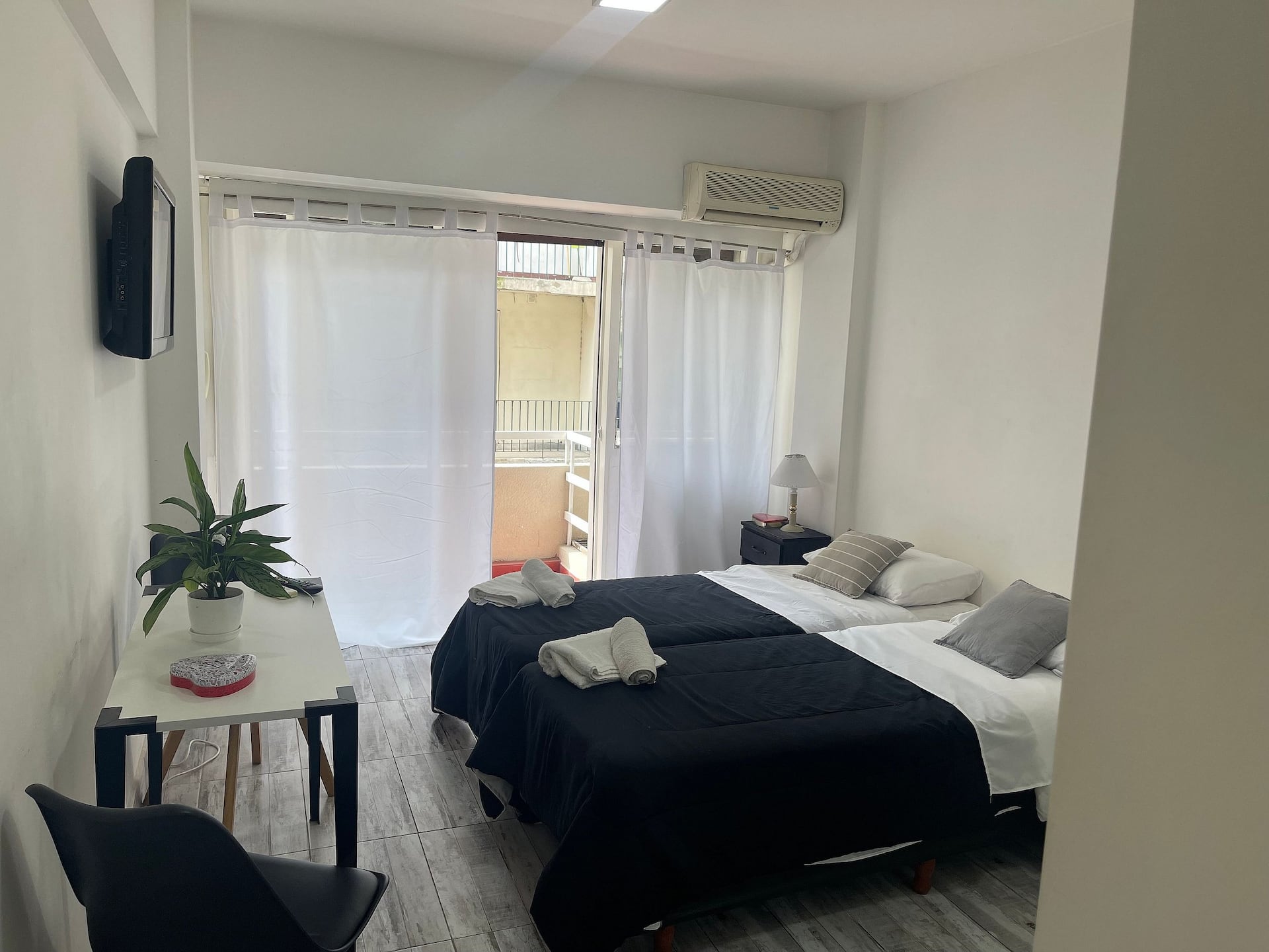 One-bedroom apartment with balcony in Retiro