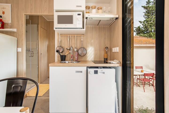 Lo Spritz Logement Atypique Avec Piscine Privée Et - Vias