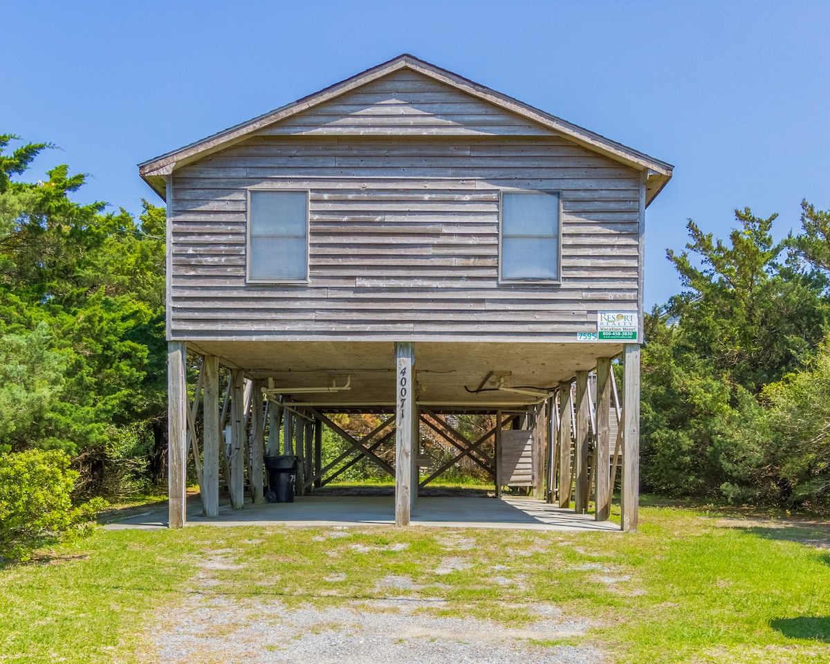 Avon Coastal Retreat | Walk to Beach & Dining