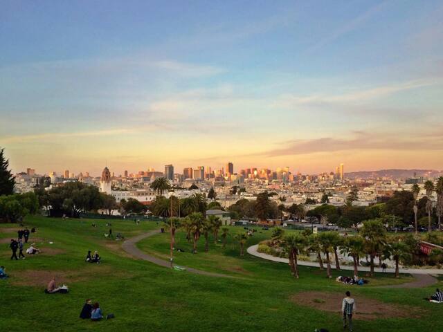 Noe Valley Gem – Steps to 24th Street & J Train gallery image 2