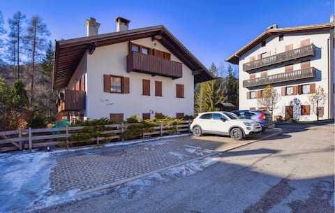 Lovely apartment in San Vito di Cadore