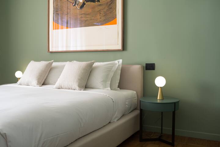 Cadamosto Art Penthouse with Terrace R&r gallery image 3