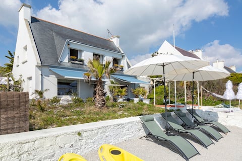 Waterfront sea view villa