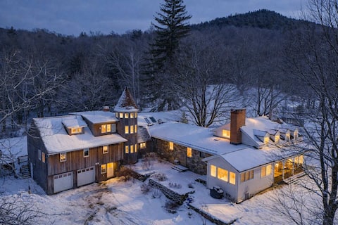 Crossbridge: Vintage Charm + Unique Character.