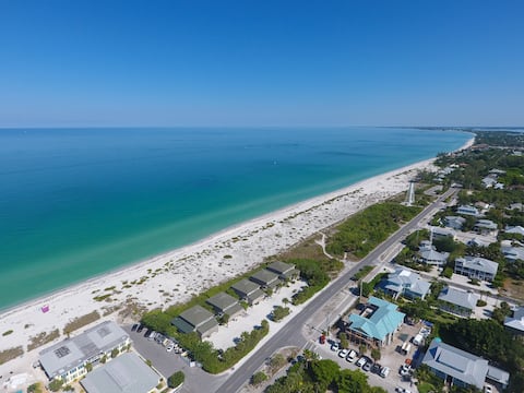 3 bedroom beach front townhome in Boca Grande, FL
