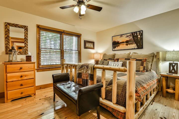 Брачен кревет (широк 180-220 см)