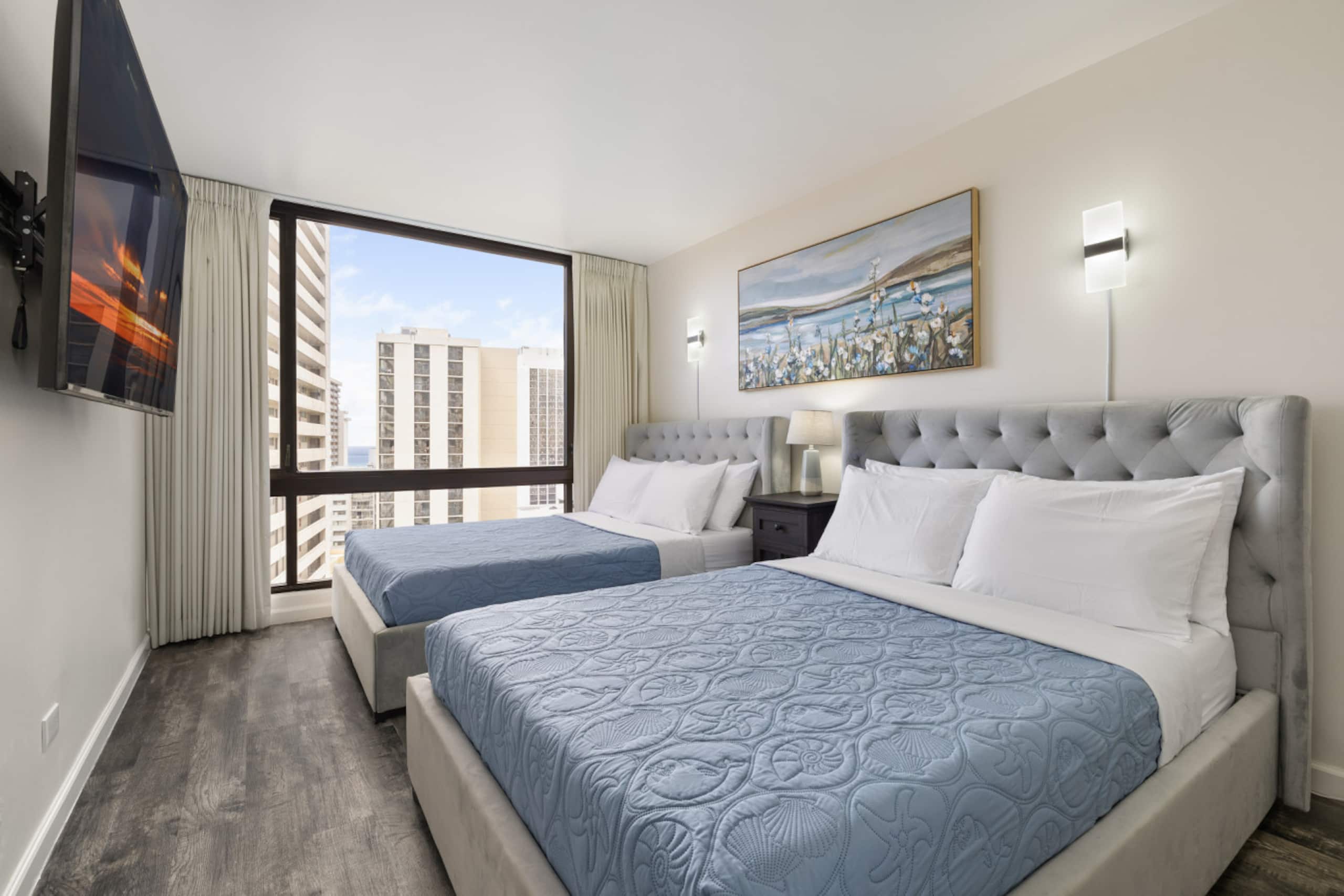 Escape to the Beach in 2 blocks - Image 1