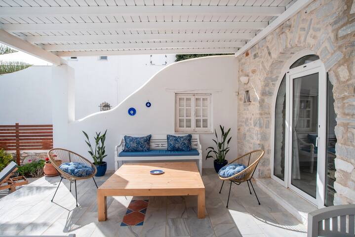 Cavos Paros Private Pool Oasis gallery image 2