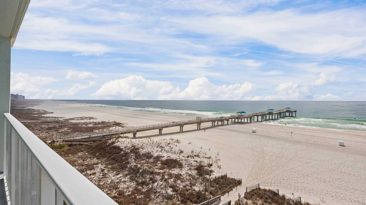 Emerald Skye 43 | Gulf-Front + Pool - Condominiums for Rent in