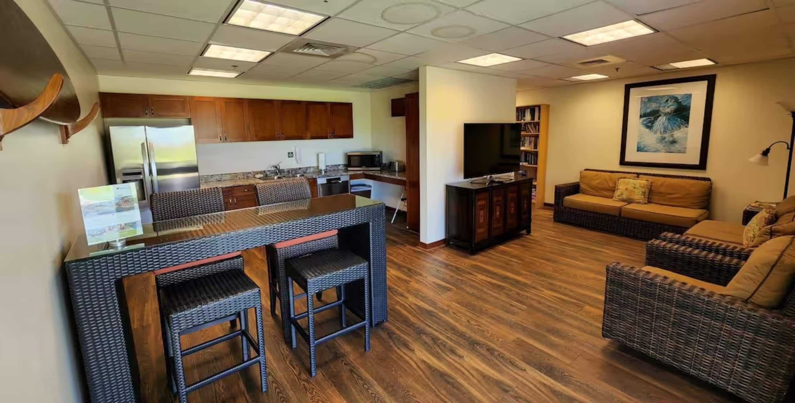 Condo in Princeville · ★4.96 · 1 bedroom · 2 beds · 1 private bath - Image 57