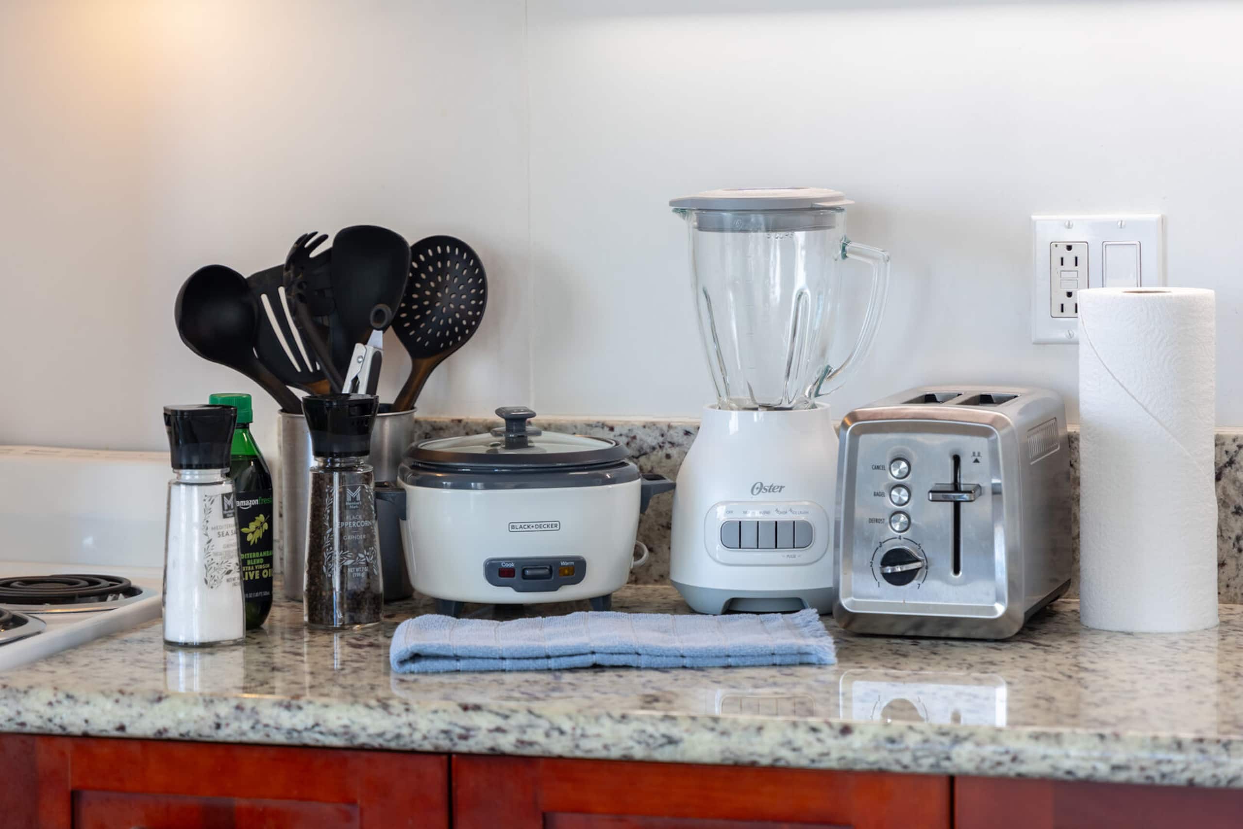 Condo in Honolulu · ★4.73 · 1 bedroom · 1 bed · 1 private bath - Image 24
