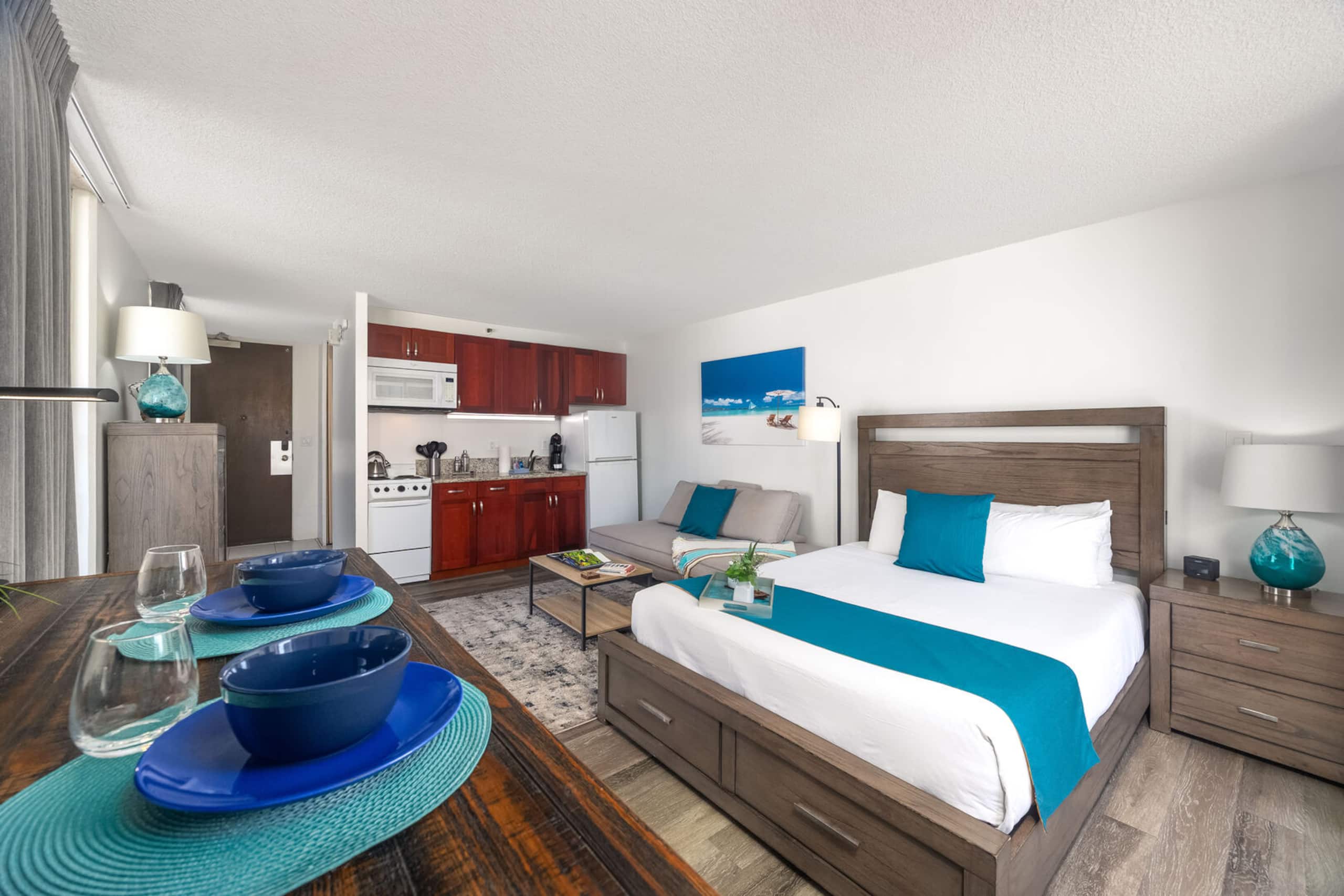 Condo in Honolulu · ★4.73 · 1 bedroom · 1 bed · 1 private bath - Image 21