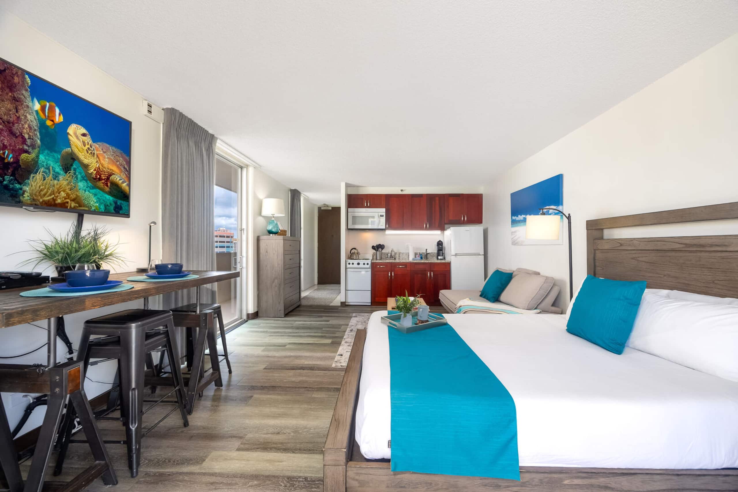 Condo in Honolulu · ★4.73 · 1 bedroom · 1 bed · 1 private bath - Image 29