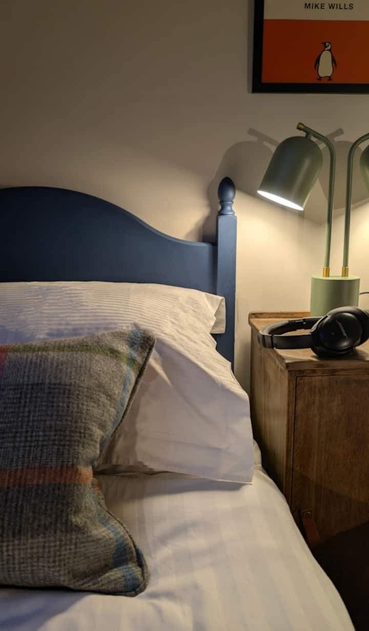 غرفة النوم 2