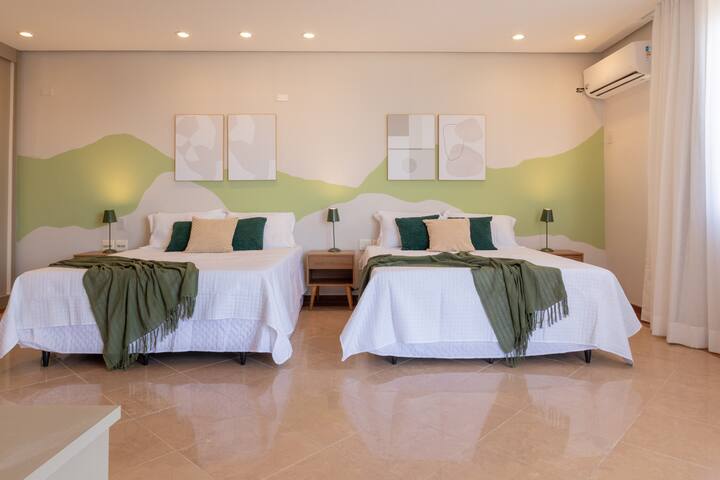 TriplexBarraC1 | Triplex in Barra for 15 people gallery image 3