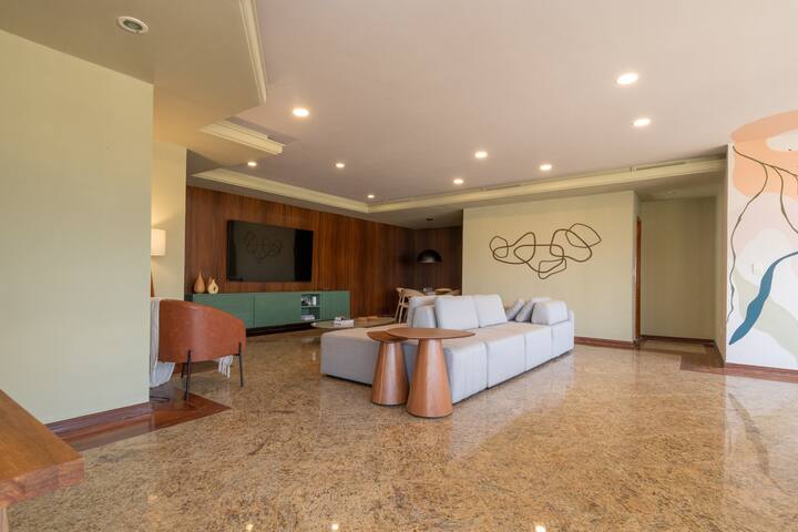 TriplexBarraC1 | Triplex in Barra for 15 people gallery image 2