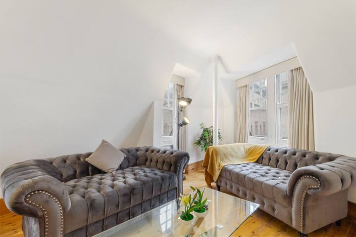 Elegant 3Bedroom in Piccadilly Circus-No Lift 4GL gallery image 4