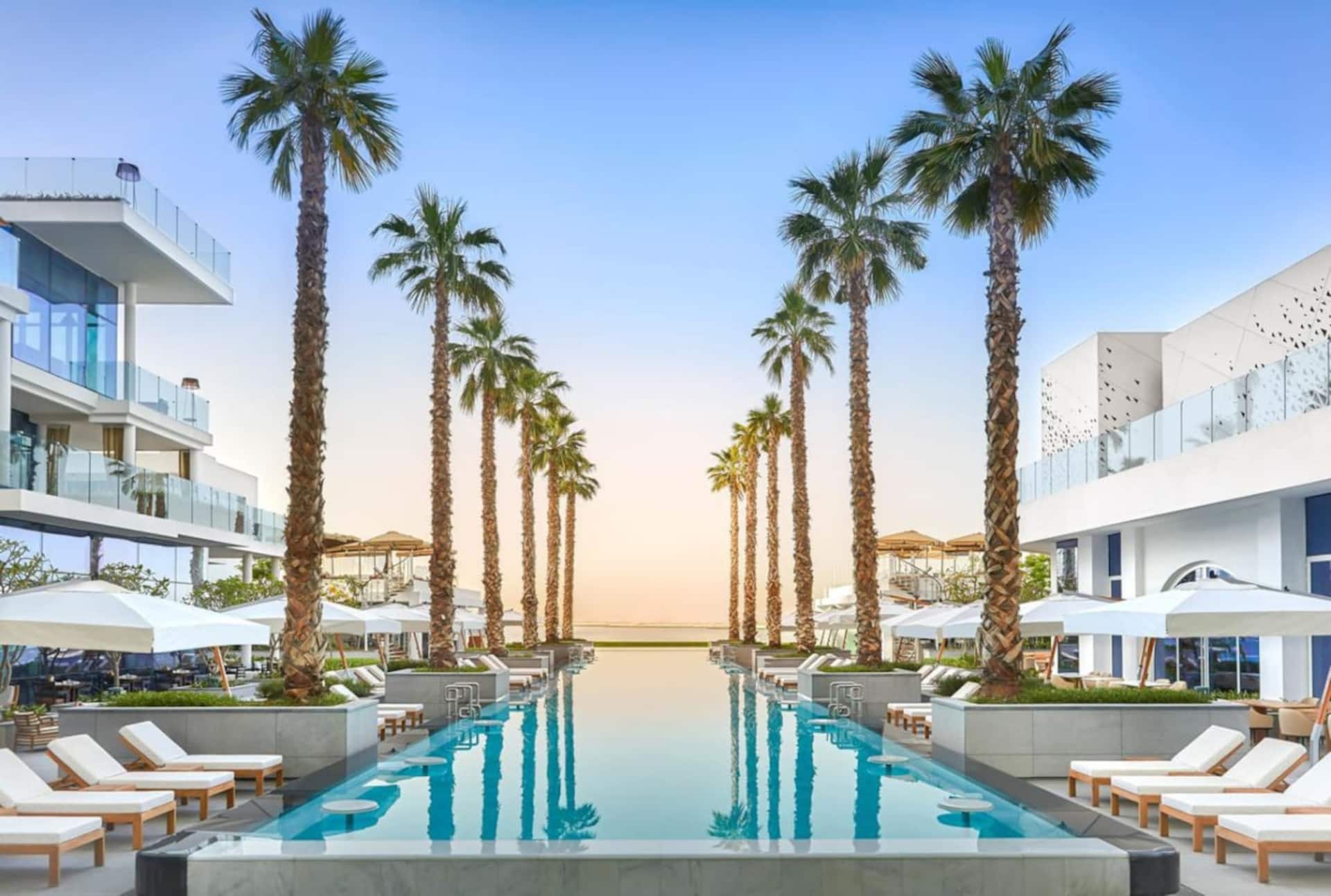 Palm Jumeirah • 3BR Luxury at FIVE Hotel