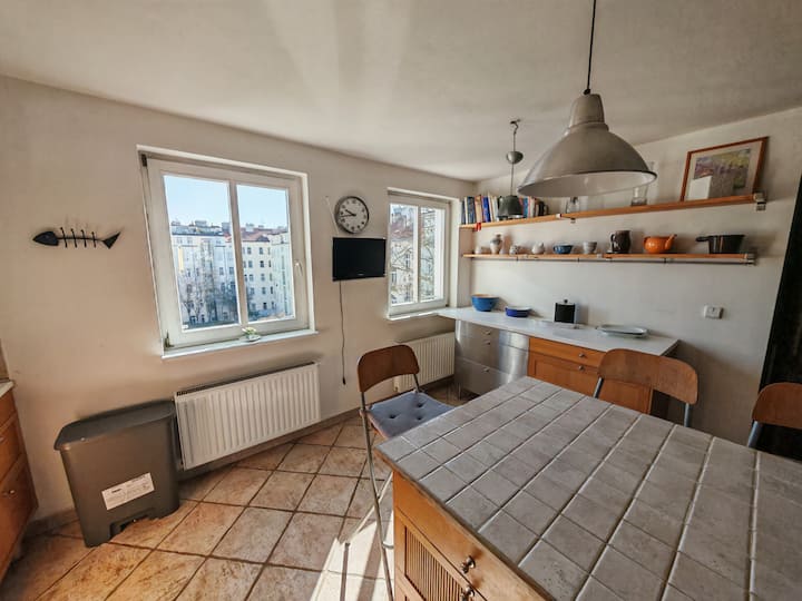 Elegant & Spacious 4br Loft In Charming Vinohrady - Praga