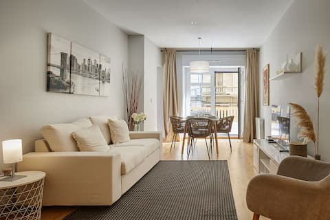 Aura - The Rentals Collection