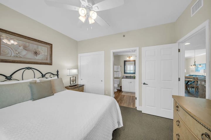 חדר שינה לאורחים עם חדר רחצה צמוד