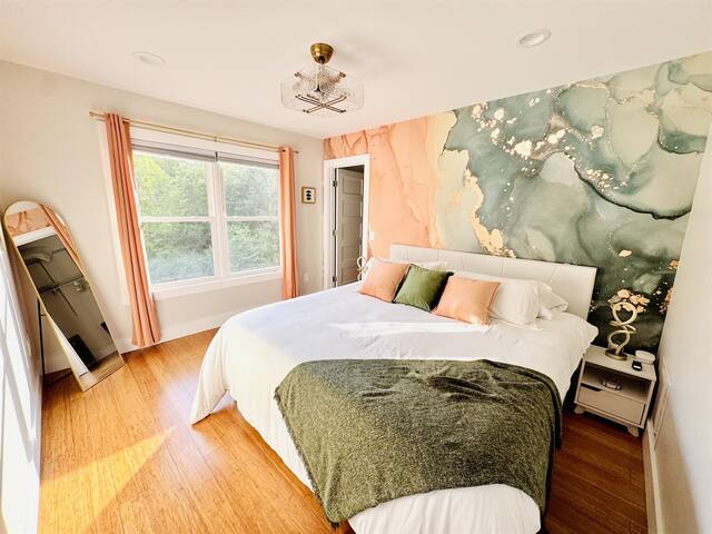 Game Room, Hot Tub, Cold Plunge, Sauna, Fire Pit gallery image 3