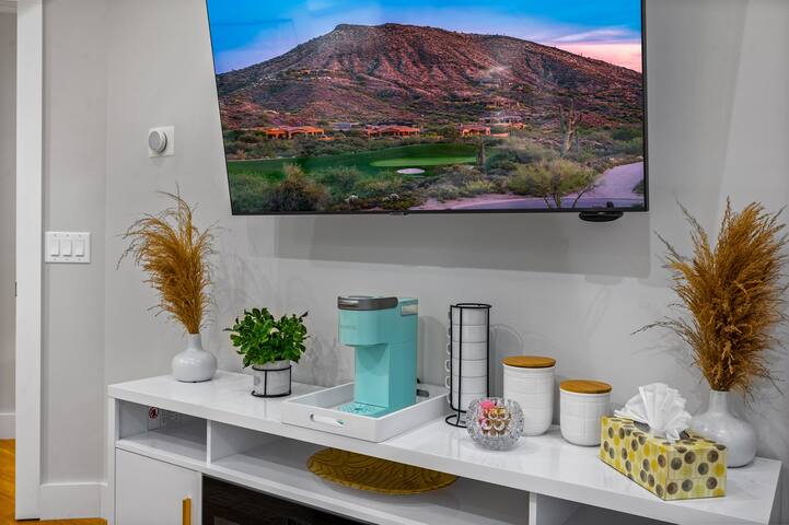 Game Room, Hot Tub, Cold Plunge, Sauna, Fire Pit gallery image 2