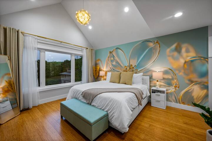 Game Room, Hot Tub, Cold Plunge, Sauna, Fire Pit