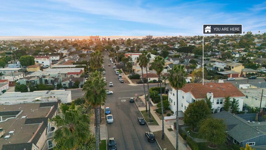 *Walk to the Beach!* | 2 Townhomes gallery image 2