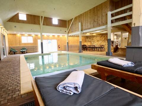 Lovely gîte with swimming pool and a sauna