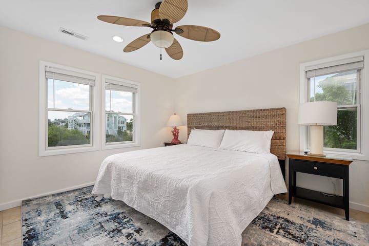 WH386: Sea Forevermore | ML Bedroom 3 - King