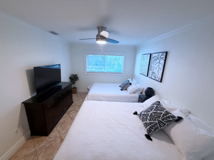 Photo Nov 28, 2025, 10:10:18 AM