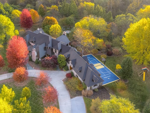 Baronwood Oasis | Pool, Spa, Pickleball & Arcades