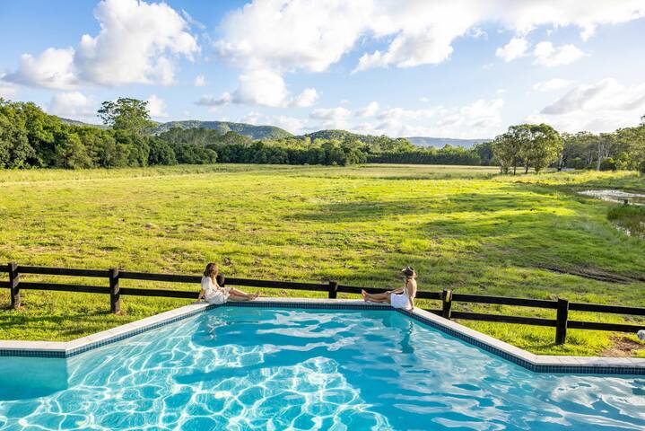Paddock View Ranch in the Sunny Coast Countryside gallery image 4