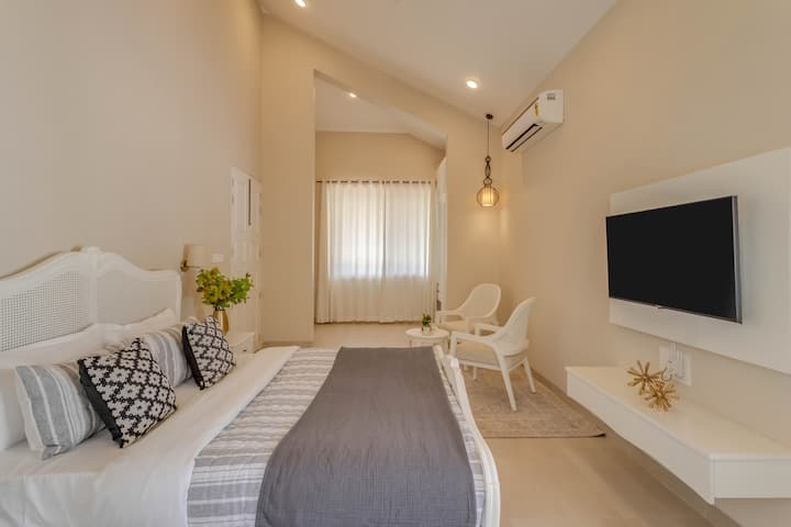 Bedroom 1 image 1