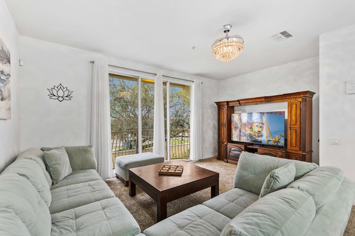 Modern 3br Townhome Near Orlando Top Attractions - Orlando, FL