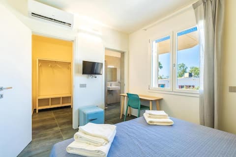 Twin room-Classic-Ensuite-Sea view