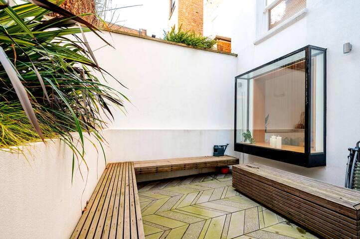 The Portobello Star – by Out of Office Lifestyle gallery image 5